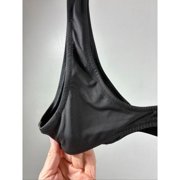 SKIMS NWT Swim Plunge Triangle Top in Onyx Size M - Picture 5 of 7